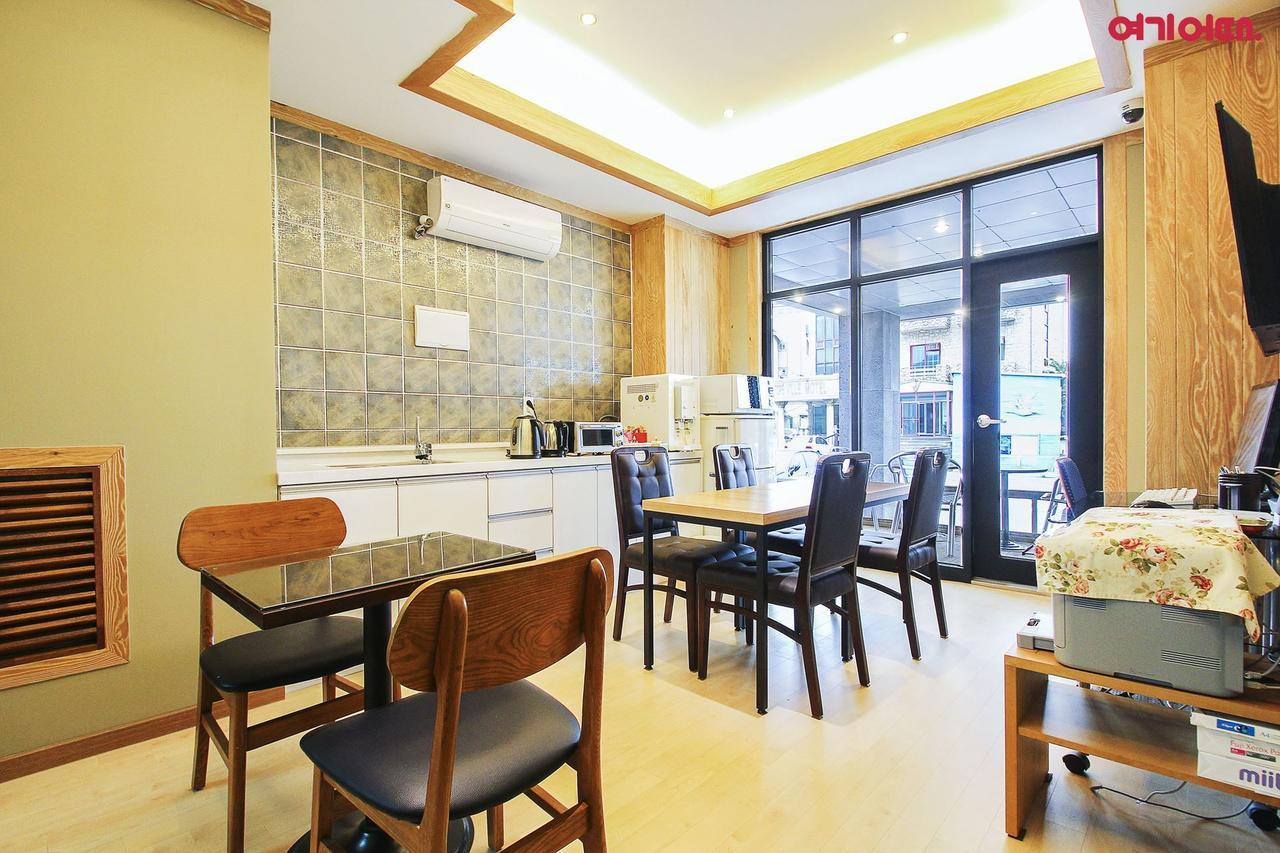 גנגנאונג Hotel Topsville מראה חיצוני תמונה